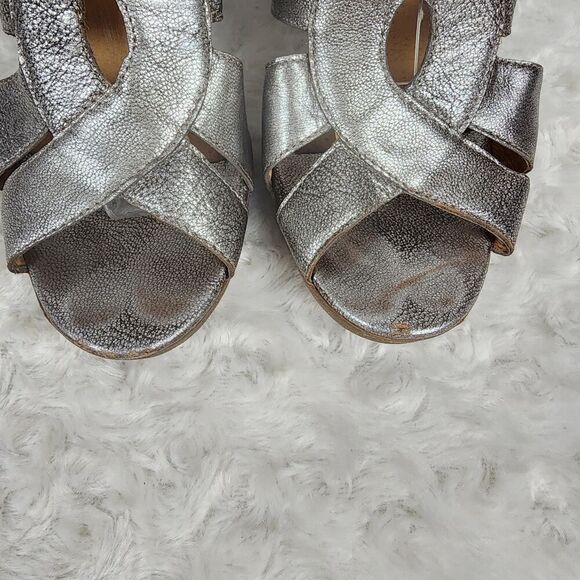 Michael Kors Slingback Metallic Silver Sandals Size 8.5 - Picture 5 of 9